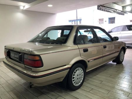 1993-Toyota-Corolla-16-GLX-Auto_12