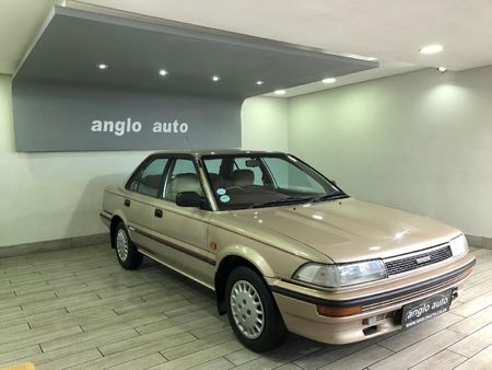 1993-Toyota-Corolla-16-GLX-Auto_2