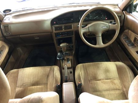 1993-Toyota-Corolla-16-GLX-Auto_3
