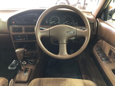 1993-Toyota-Corolla-16-GLX-Auto_6