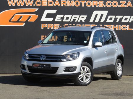 2013-Volkswagen-Tiguan-20-TDI-Bluemotion-Trend-Fun_0