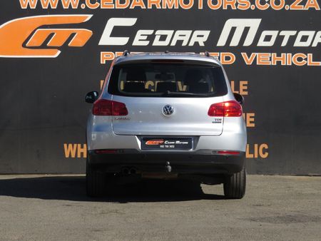 2013-Volkswagen-Tiguan-20-TDI-Bluemotion-Trend-Fun_9