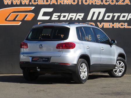 2013-Volkswagen-Tiguan-20-TDI-Bluemotion-Trend-Fun_14