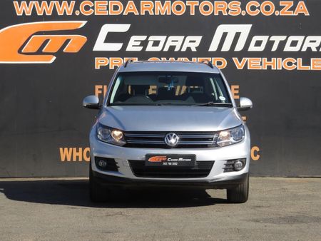 2013-Volkswagen-Tiguan-20-TDI-Bluemotion-Trend-Fun_2