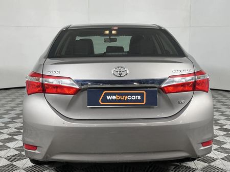 2015-Toyota-Corolla-16-Prestige_16