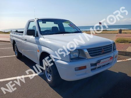 2000-Mitsubishi-Colt-2000i-HiLine-LWB-Single-Cab_0
