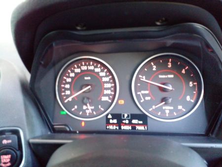 2016-BMW-2-Series-220d-Coupe-Sport-Auto_14