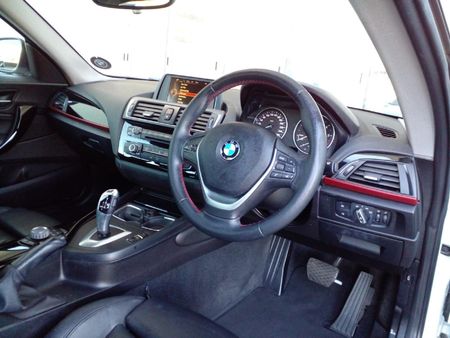 2016-BMW-2-Series-220d-Coupe-Sport-Auto_15
