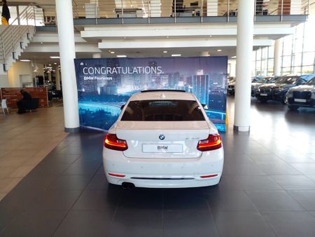 2016-BMW-2-Series-220d-Coupe-Sport-Auto_4