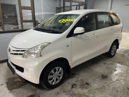 2014-Toyota-Avanza-15-SX_3