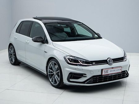 2019-Volkswagen-Golf-VII-20-TSI-R-Auto-228kW_1