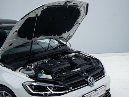 2019-Volkswagen-Golf-VII-20-TSI-R-Auto-228kW_7
