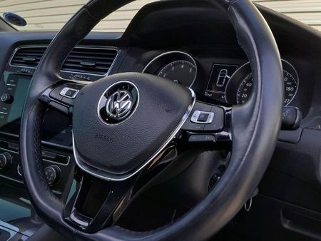 2020-Volkswagen-Golf-14-TSi-COMFORTLINE-R-LINE-DSG-AUTO_12