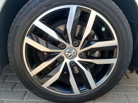 2020-Volkswagen-Golf-14-TSi-COMFORTLINE-R-LINE-DSG-AUTO_16