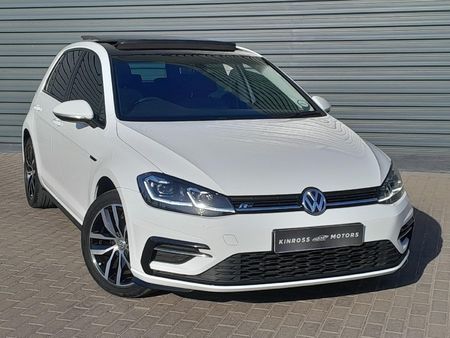 2020-Volkswagen-Golf-14-TSi-COMFORTLINE-R-LINE-DSG-AUTO_2