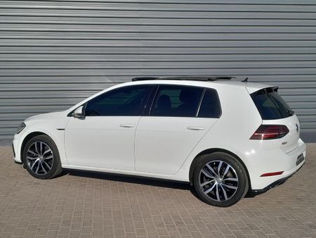 2020-Volkswagen-Golf-14-TSi-COMFORTLINE-R-LINE-DSG-AUTO_4