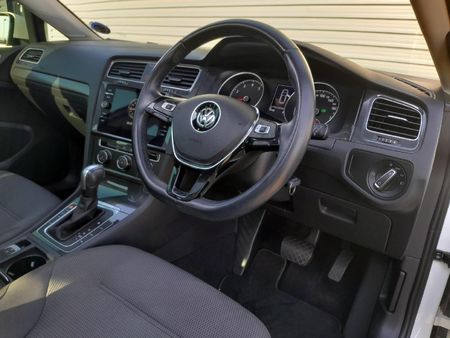 2020-Volkswagen-Golf-14-TSi-COMFORTLINE-R-LINE-DSG-AUTO_8
