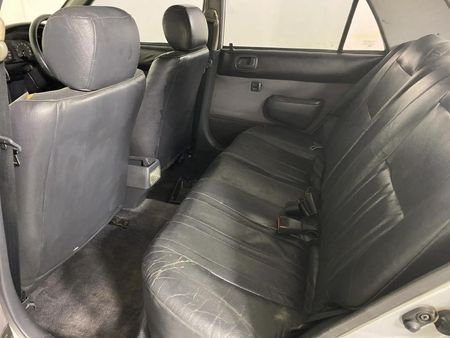 1999-Toyota-Corolla-RXi_3