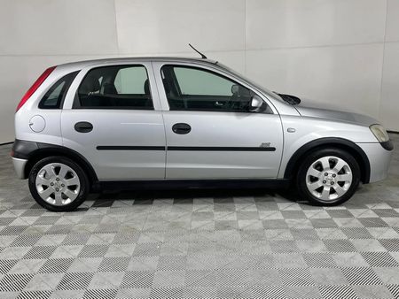 2005-Opel-Corsa-16-Sport_5