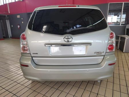 2009-Toyota-Verso-160-SX_9