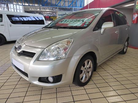 2009-Toyota-Verso-160-SX_1