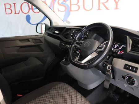 2022-Volkswagen-Transporter-T61-Crew-Bus-20-BiTDI-SWB-146kW-4Motion-Auto-5_5
