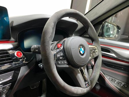 2022-BMW-M5-CS-M-DCT_15