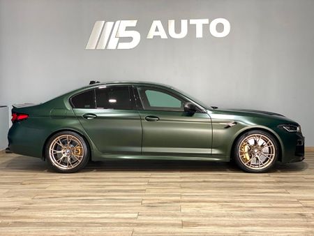 2022-BMW-M5-CS-M-DCT_3