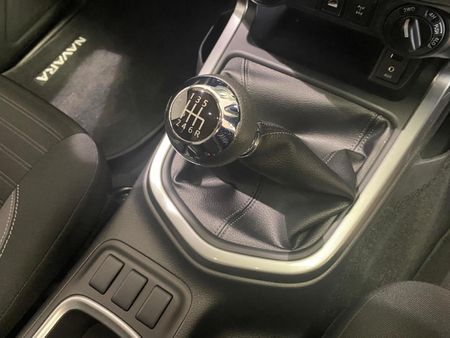2024-Nissan-Navara-25-DDTi-SE-4X4-Single-Cab_14