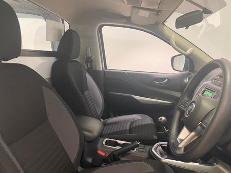 2024-Nissan-Navara-25-DDTi-SE-4X4-Single-Cab_7