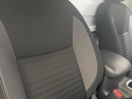 2024-Nissan-Navara-25-DDTi-SE-4X4-Single-Cab_8