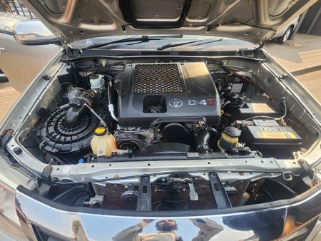 2012-Toyota-Hilux-30-D-4D-Heritage-Raised-Body-Double-Cab_7