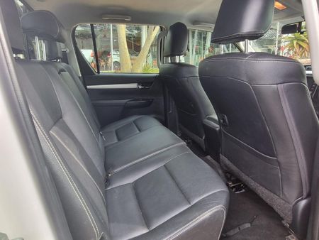 2022-Toyota-Hilux-28-GD-6-Raider-4x4-Auto-Double-Cab_10