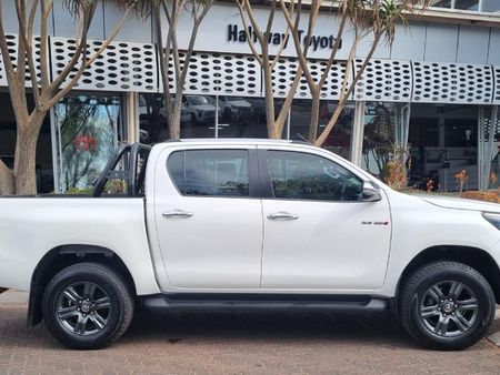 2022-Toyota-Hilux-28-GD-6-Raider-4x4-Auto-Double-Cab_3