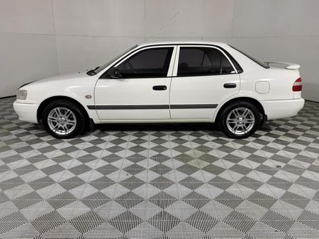 2001-Toyota-Corolla-160i-GLE_16