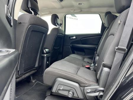 2013-Dodge-Journey-36-V6-SXT-Auto_12