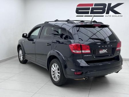2013-Dodge-Journey-36-V6-SXT-Auto_3