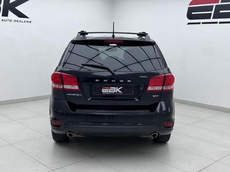 2013-Dodge-Journey-36-V6-SXT-Auto_4