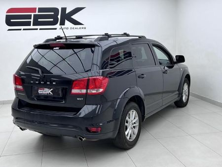 2013-Dodge-Journey-36-V6-SXT-Auto_5