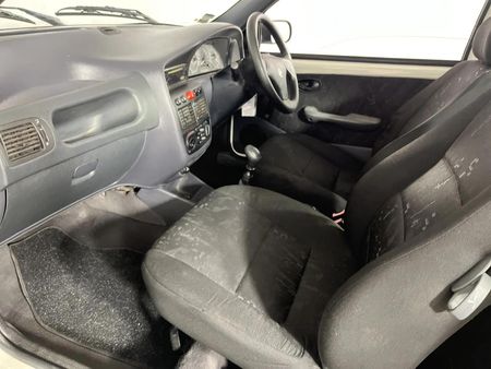 2006-Fiat-Palio-12-Go-3-dr_7