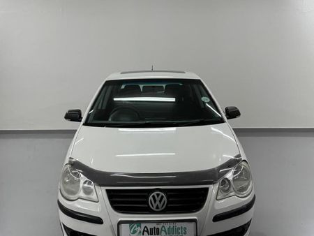 2007-Volkswagen-Polo-16-Trendline_1