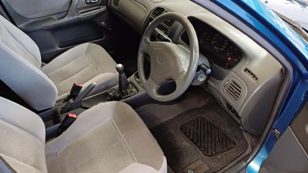 2000-Mazda-Etude-160i-Sedan-aircon_8