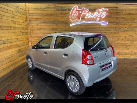 2011-Suzuki-Alto-10-GL_6