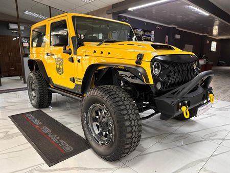 2015-Jeep-Wrangler-36-V6-Sahara-2-dr-Auto_0