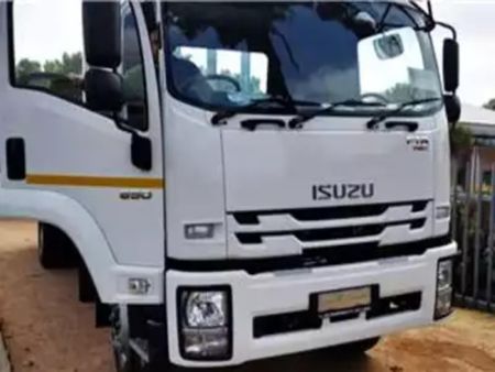 2024-Isuzu-FTR-850-AMT-CC_3