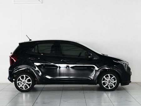 2024-Kia-Picanto-12-EX-Manual_9