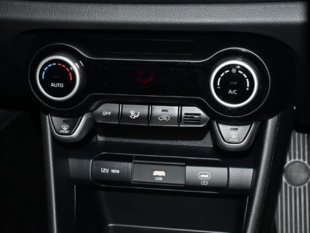 2024-Kia-Picanto-12-EX-Manual_18
