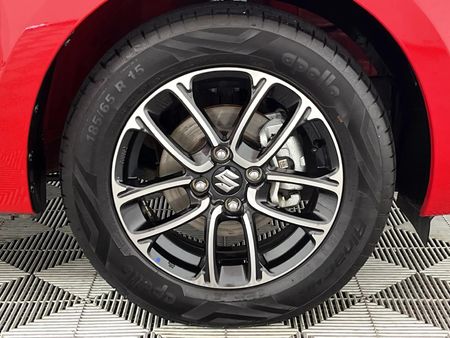 2022-Suzuki-Swift-12-GLX_4