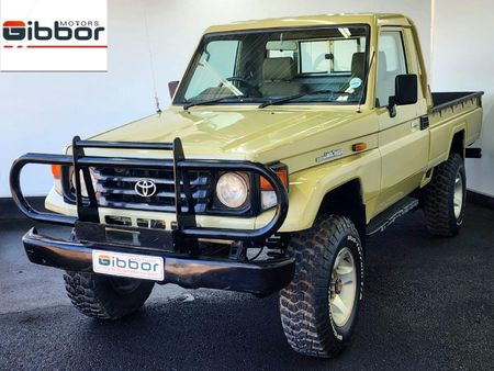2000-Toyota-Land-Cruiser-70-42-Diesel-Single-Cab_0