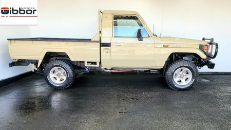 2000-Toyota-Land-Cruiser-70-42-Diesel-Single-Cab_3
